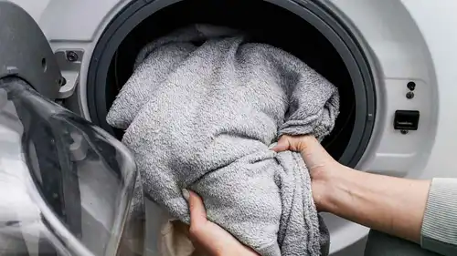 غسيل الملابس بالماء البارد المزايا والحالات الاستثنائية