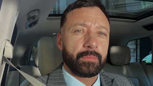 أول تعليق من أحمد فهمي بعد انفصاله عن زوجته