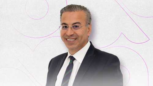 طب تجميلي بمفهوم جديد.. نادر صعب يبتكر ويحوّل لبنان لوجهة عالمية
