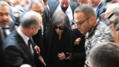 فيروز 