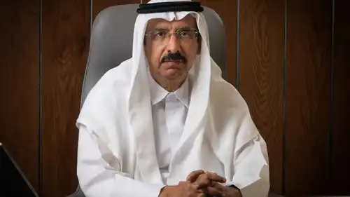 محمد المر.. شخصية مبادرة "أعلام الإمارات" في "معرض أبوظبي الدولي للكتاب"
