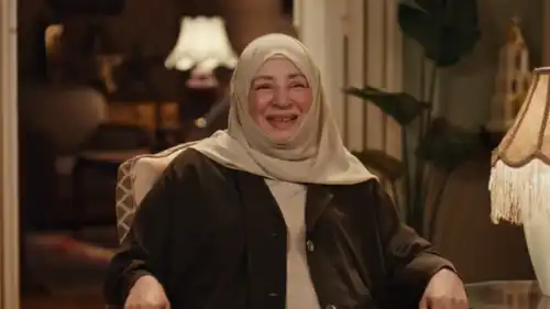 تورم ذراع عبلة كامل يثير قلق الجمهور في أحدث ظهور