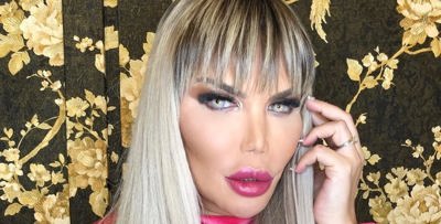 الدمية كين يعبر عن مخاوفه من فيروس كورونا.. ماذا فعل لتجنب الإصابة؟