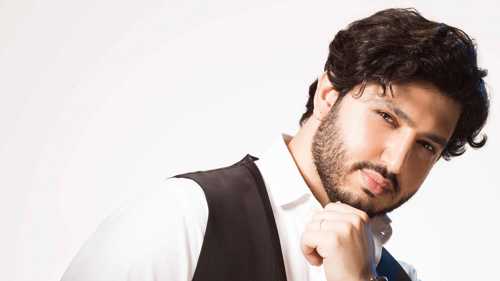 محمد فضل شاكر: 18 حفلا غنائيا في شهر واحد