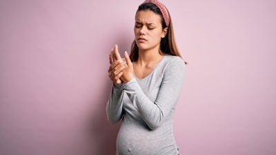 كل ما تودين معرفته عن الروماتويدي والحمل