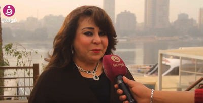 حنان نصر: تصرفات ملكة جمال مصر للعرب غير لائقة.. والمتسابقة السعودية مطلّقة!