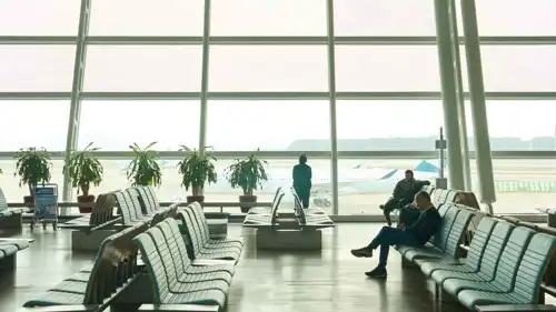 مطارات تقدم جولات سياحية مجانية أثناء الترانزيت