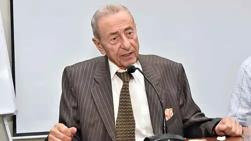 وفاة الكاتب السوري حنا عبود أحد رموز النقد والترجمة