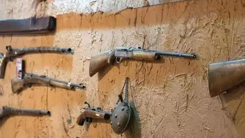 متحف رفحاء في السعودية يعرض بنادق نادرة توثق تاريخ المنطقة