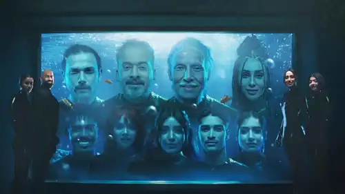 نجوم الكويت يجتمعون في أضخم عرض مائي استعراضي