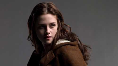 كريستين ستيورات تلمح لإعادة إخراج Twilight بعد نجاحها كمخرجة