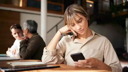 حياتك الرقمية بعد وفاتك.. ماذا يحدث لحساباتك وبياناتك؟
