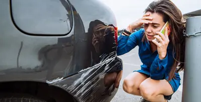اتهام المرأة الدائم بضعف قيادتها للسيارة.. هل هو علميًا صحيح؟