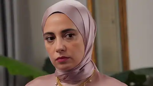 جيرين كاراكوتش تغادر "شراب التوت" قبل الموسم الخامس