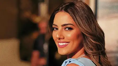 هيا عبد السلام تحصد تكريمًا جديدًا في سلطنة عُمان