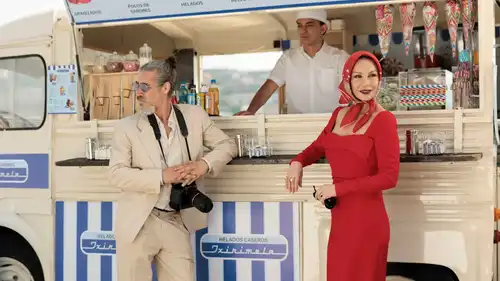 صور النظرة الأولى لمسلسل Kill Jackie بطولة كاثرين زيتا جونز