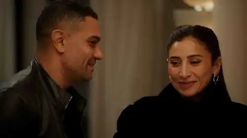 مسلسل اتنين غيرنا - دينا الشربيني وآسر ياسين
