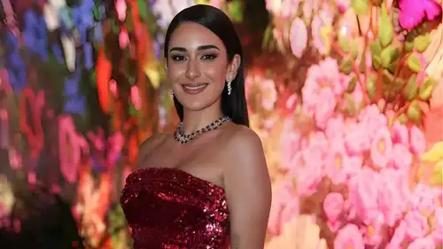 أمينة خليل تعلن انتهاء تصوير مشاهدها في مسلسل "الأمير"
