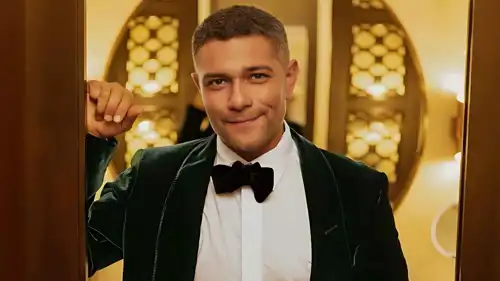 آسر ياسين