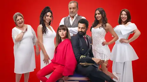فيلم "ريد فلاج" يتصدر شباك التذاكر بإيرادات 14 مليون جنيه