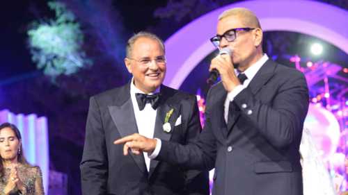 عمرو دياب وأنغام.. النجوم في زفاف ابنة المنتج محمد السعدي