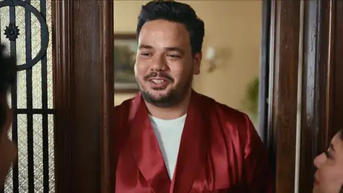 مصطفى غريب من إعلان مسرحية "ليلة عسل"