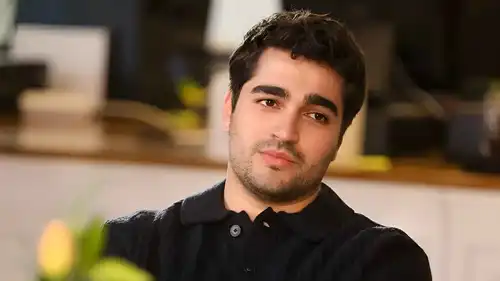 مارت رمضان ديمير أمام تحدٍ جديد.. تفاصيل شخصيته في "صيف جاف"