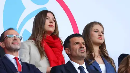 ولية عهد إسبانيا تخطف الأنظار في ليلة تتويج "لا روخا" بمونديال 2026