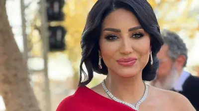 وفاء عامر