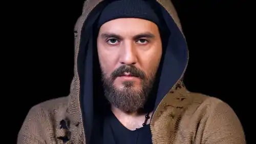 جابر جوخدار مستشار الأسد في مسلسل "حماه 1982"