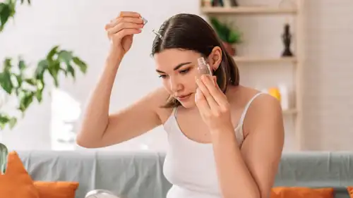 أفضل الزيوت الطبيعية لتطويل الشعر