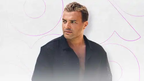 الفنان رامي صبري