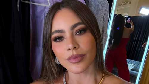 صوفيا فيرغارا تقضي ليلة جوائز الإيمي في غرفة الطوارئ
