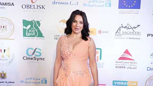 سلاف فواخرجي تكشف حلمها الإنساني الكبير