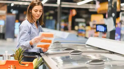 5 أنواع من الأسماك ينصح بشرائها مجمدة بدلًا من الطازجة