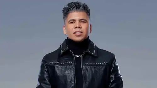 عمر كمال