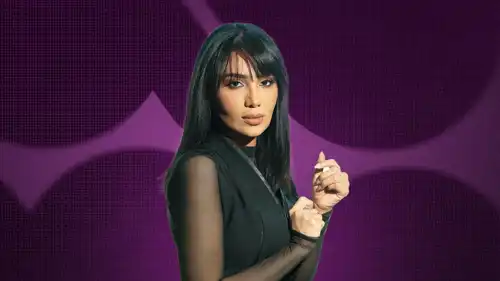 لبنى عبد العزيز