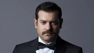 عمرو يوسف