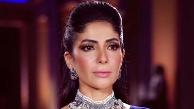 منى زكي: زواجي احتاج وقتا لينضج.. واعتذر لابنتي
