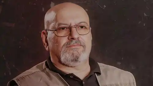 ممدوح حمادة يكشف أسرار "ضيعة ضايعة" و"الخربة"