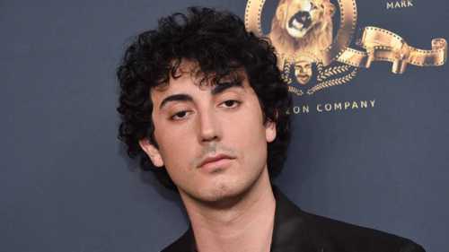 فيلم I Play Rocky.. أنطوني إيبوليتو يجسد ستالون ببراعة مذهلة