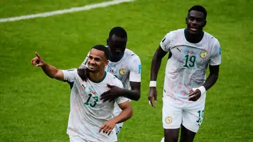 مفاجأة في السنغال.. طبيب منتخب كأس العالم "اختصاصي نساء وولادة"