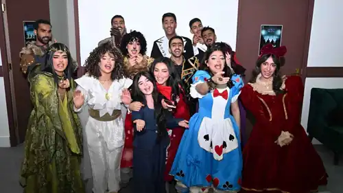 "هوليوود الخليج" تعيد ذكريات المسرح الكويتي برؤية حديثة (فيديو)