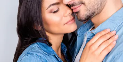 حب من أول "شمة".. من هي المرأة التي تنجذب للرجل من رائحة عطره؟