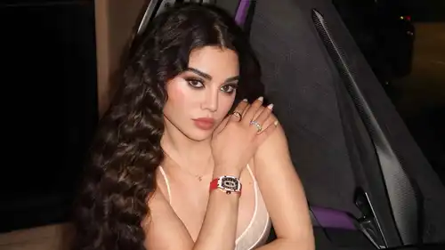 "نوغا" أولى مفاجآت هيفاء وهبي في MEGA HAIFA 3