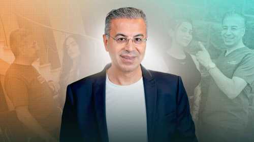 هل تغيير لون العيون من دون عدسات آمن؟