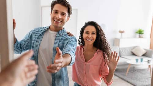 اختفاء مفهوم ابن الجيران ولماذا أصبحت العلاقات السكنية أكثر عزلة