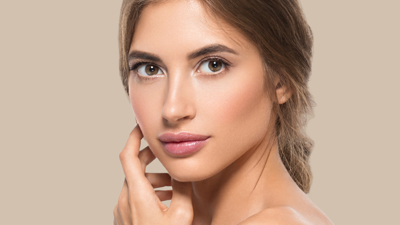 6 منتجات مثالية لشفاه أكبر حجماً