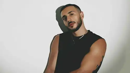 عطار وعنبة في ديو "شارب الأصول" لأول مرة (فيديو)