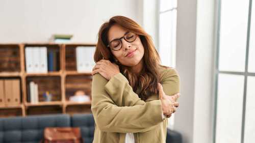 5 طرق لتنمية حب الذات